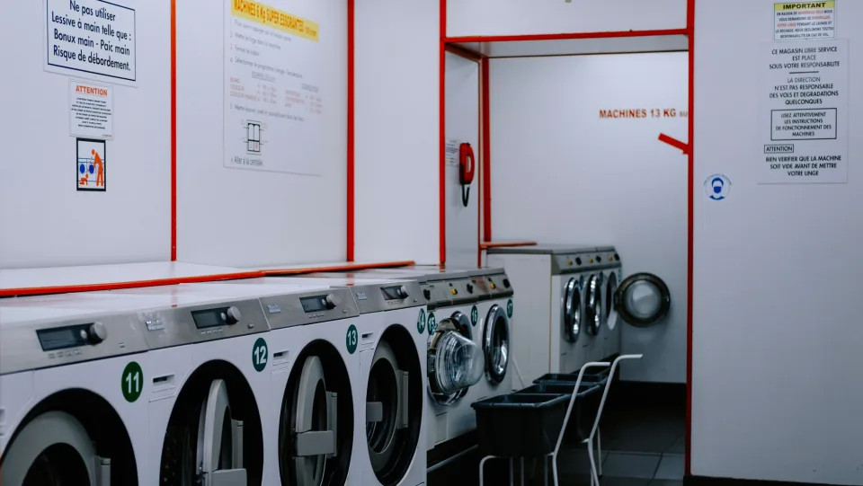 Dãy máy giặt công nghiệp
